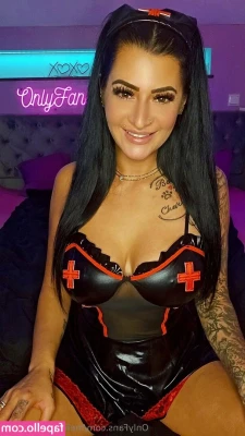 melissa_hottt_free [ melissa-hottt-free ] - POV: You’re sitting on the deck watching a slutty fatty in an