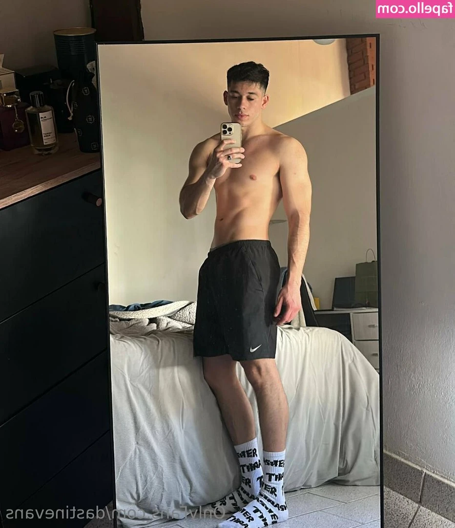 dastinevans - Sex time on @ultim8surrender!