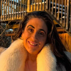 fullbushhotwife