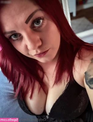 SexyRedPacy - Tunnel 😉
