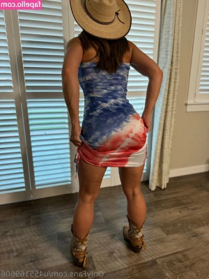 u455169606 - Do I look good while riding a cock? 🍆