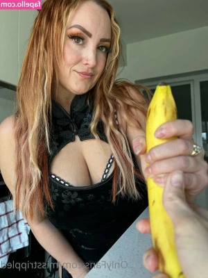 Miss Tripple D [ miss-tripple-d ] - I’m feeling kinky! 😈
