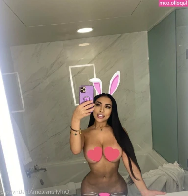 destinyskye - ya girls got tattooed tits now. please tip me so i stop wanting to