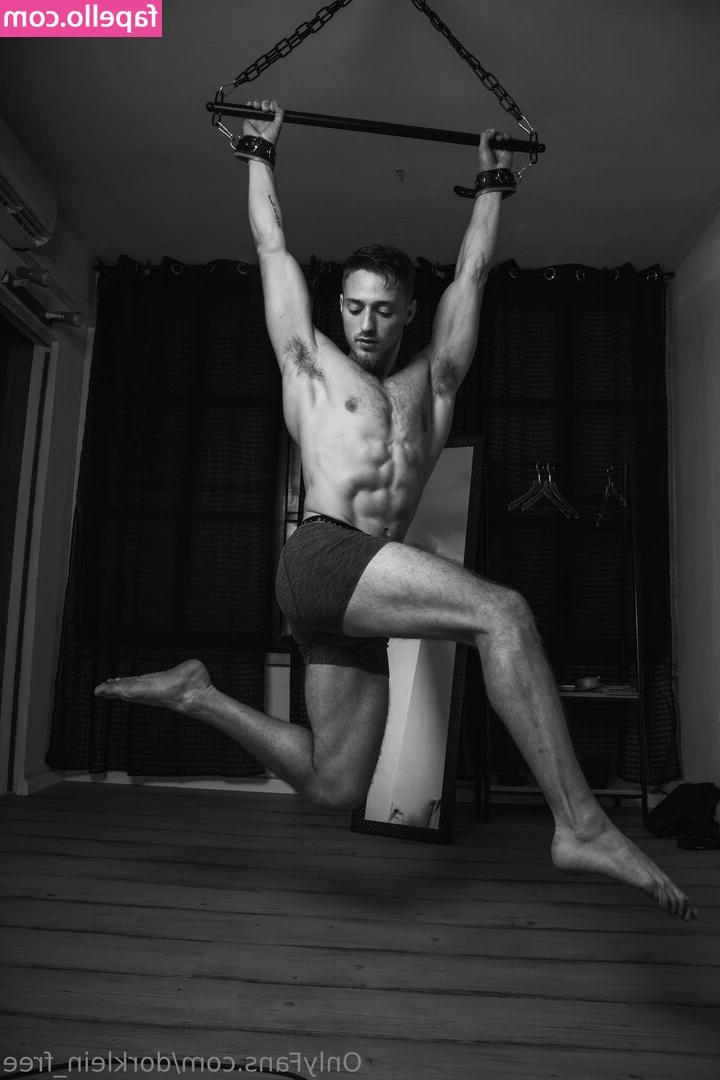 dorklein_free [ dorklein-free ] - Stream started at 04/22/2020 09:55 pm