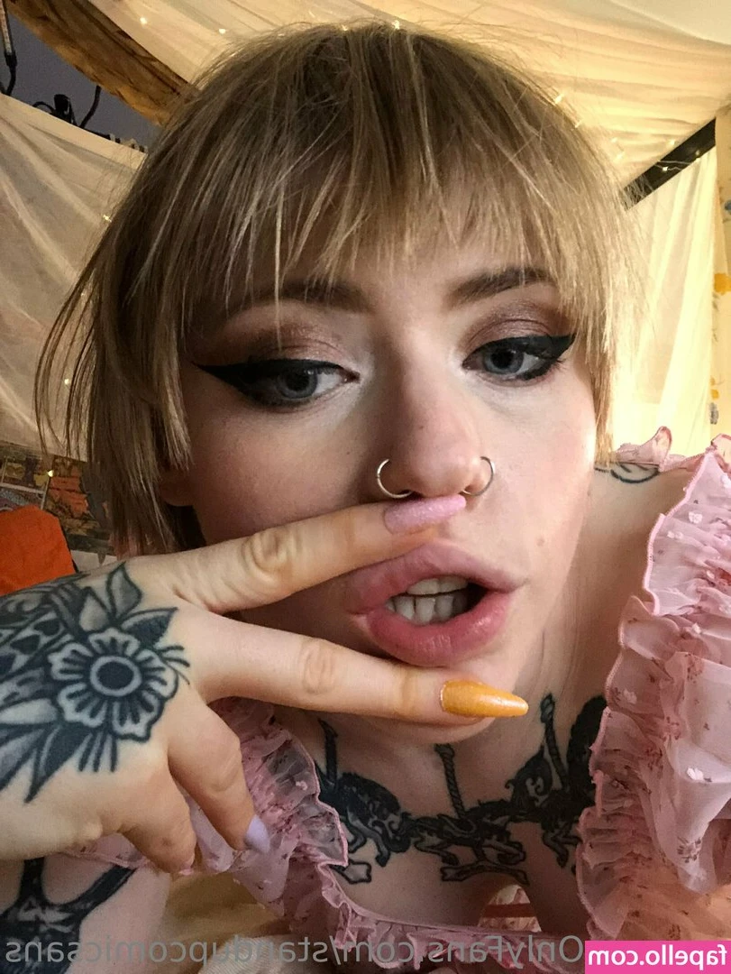 billiebubbles - Slap my ass baby! 👋 -