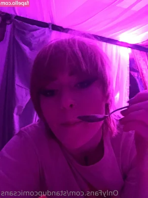 billiebubbles - bringing the heat once again ;)