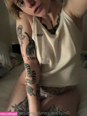 billiebubbles - This weekend I had a cold and forgot to send you this naughty little