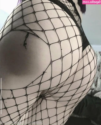 spookyboner69 - Going live tn @10 🤪