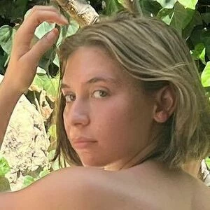 nessa-barrett