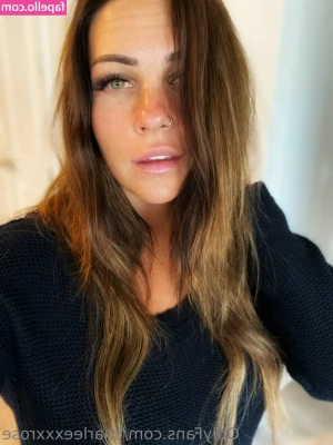 charleexxxrose - Do you like my dick