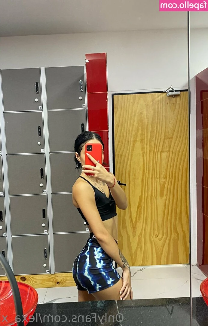 lexa_x [ lexa-x ] - May i be your naughty personal secretary?🥵💦