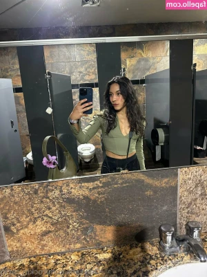 rockin_rocio [ rockin-rocio ] - I'm auditioning to be your Mrs. Claus 😜 How'd I do? 🎅🤶