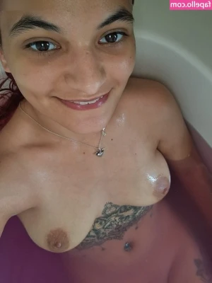 FireFarmFranzi - Videocall now, Im dripping 💦💦💦