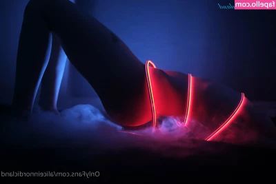aliceinnordicland - Can I borrow your tongue 👅?