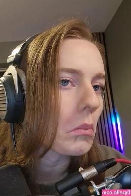 SR_Ebbz [ sr-ebbz ] - Arnt I so pretty
