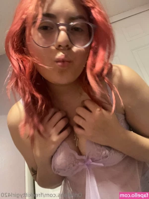 freekittygirl420 - Me encantaría notar todavía más corridas de buenas