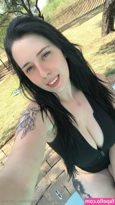 forbidden_amara [ forbidden-amara ] - What is everyone up to today? Hope y’all are enjoying your Sunday