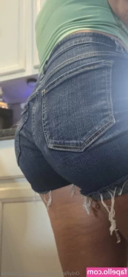 itssydneynicolefree - Got some cool videos I'm posting tonight!