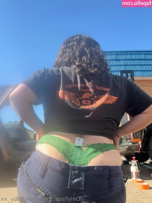 tradiebaby_xx [ tradiebaby-xx ] - You don t wanna miss the new content besties  hot4holly  amp   tori