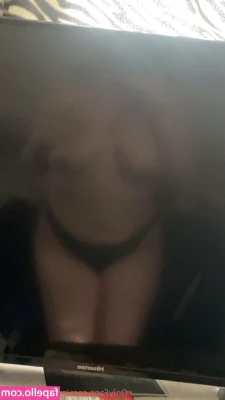 miss_mariejane [ miss-mariejane ] - pantyhose lovers  I love being NUDE under my pantyhose  and I really
