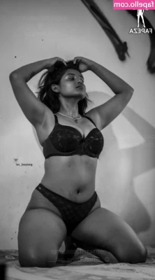 ___that_bong_girl___ [ that-bong-girl ] - Baby cakes 🎂 @jessicakes33
