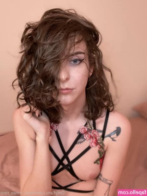 Miss_Crows_Nest [ miss-crows-nest ] - Daddy gave his bad bunny everything she deserved  stay tuned