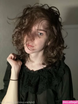 Miss_Crows_Nest [ miss-crows-nest ] - Veins poppin