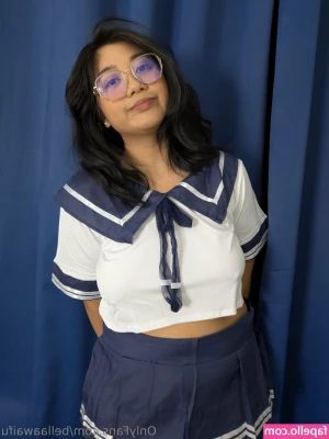 bellaawaifu - I look hot, sexy and alluring to make sure you're easy to use and do