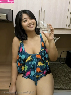 bellaawaifu - Who wants me to bring you your morning coffee dressed like this