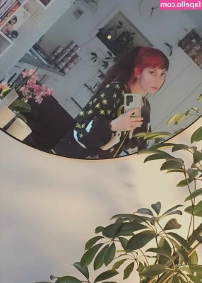 Layna Lazar [ layna-lazar ] - Woke up to a broken fridge today     Help a mama out