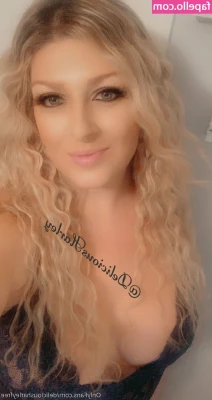 calisunkisseddreamfree - Waiting for u in this storm