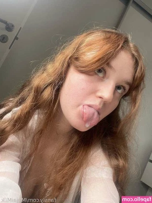 PregnantTeenMom - Ohhhh sooooo sexy