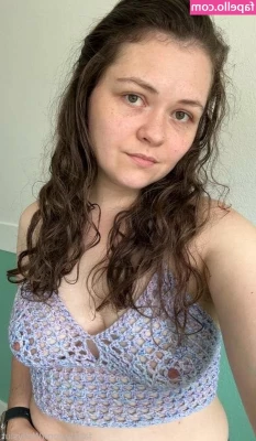 Emma Wells [ emma-wells ] - What will we be doing today 😏