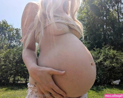 Milky Mommy Jane [ milky-mommy-jane ] - I wanna show you how wet I am