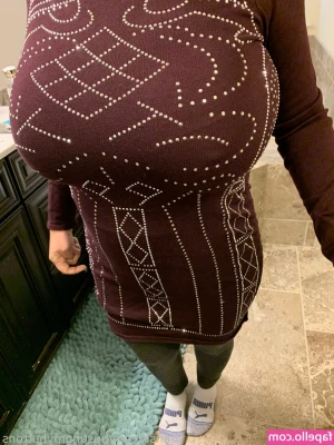 BustingMyButtons - https://onlyfans.com/978119673/jessicabartonvip
