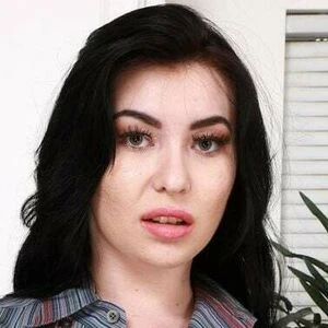 Aliza Haze