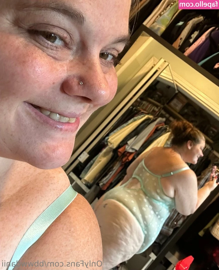 bbwwdanii - Want to play?