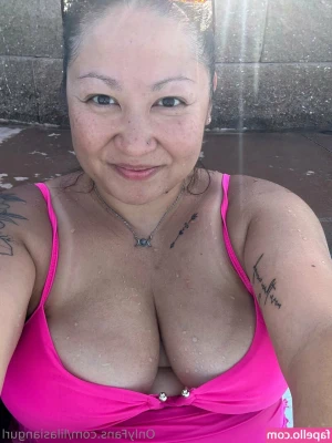 lilasiangurl - See something you like? 👀