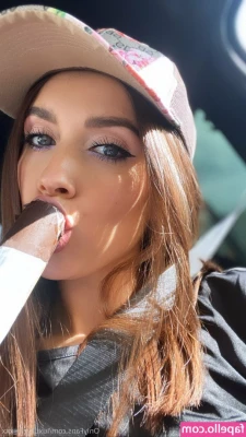 Kristina Sweet [ kristina-sweet ] - happy friday my loves