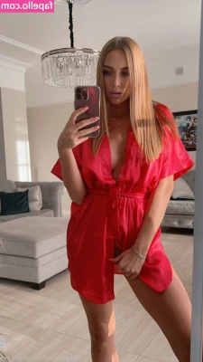 Kristina Sweet [ kristina-sweet ] - Latina Housewife Sucks AZGIGOLO in Front of Cuck Husband. ENJOY!!! part 2