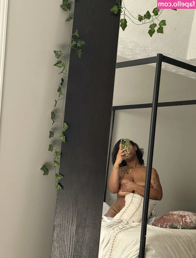 kalemlikesalem - hey guys I'm traveling, hang tight! 😘