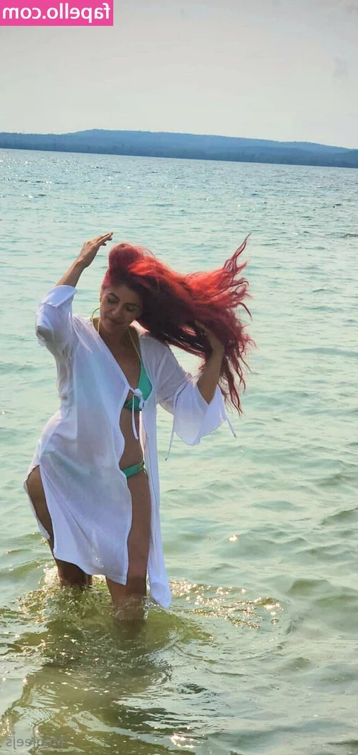 desi_babe [ desi-babe ] - I get so wet taking pictures like these