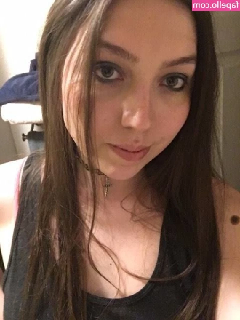 ashleytransgirl - Day 15 of my trip was my last day in Wisconsin and I squeezed into a
