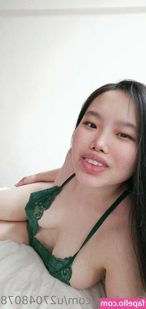u270480788 - I am a super horny milf who really wants to play