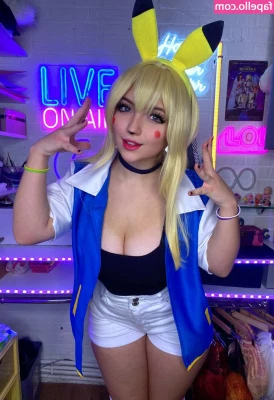 Tu44a_Cosplay [ tu44a-cosplay ] - I m feeling horny  Want to watch