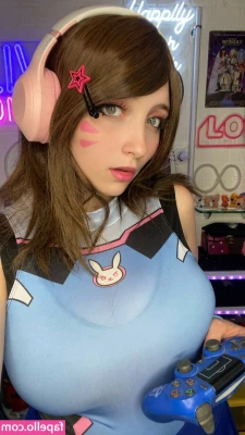 Tu44a_Cosplay [ tu44a-cosplay ] - Day 17 of 30 day challenge - I didn’t want water after eating