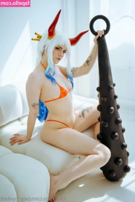 peachyxbell [ peachyxbell-2 ] - Which arch do you prefer? Legs opened or closed?