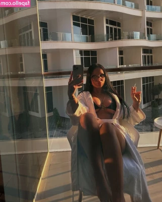 Josiirn - Offering this Vid in DMs again at massive discount for all my new