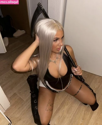 Josiirn - I know that you can't stand a desire to see more...but let this