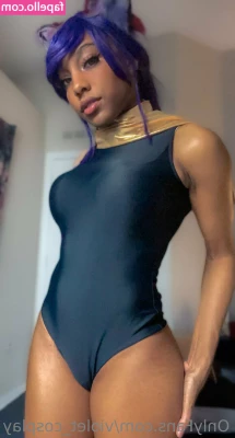 Violet Cosplay [ violet-cosplay ] - What would you do to me  I read you
